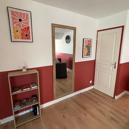 T2 Hyper-centre Apartman *