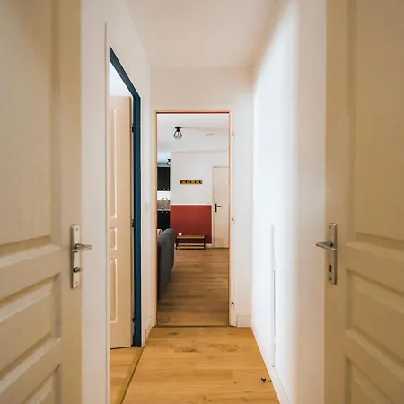 T2 Hyper-centre Apartman